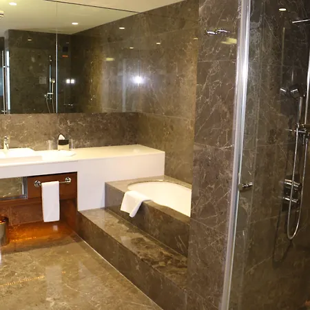 Sheraton Atakoy מלון