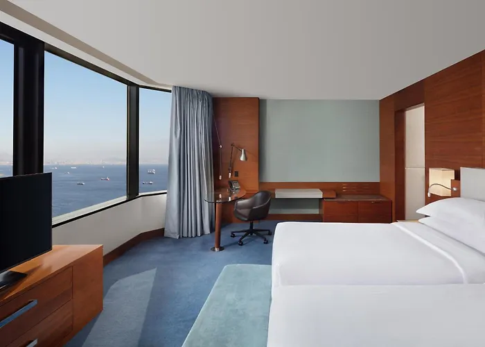 فندق شيراتون أتاكوي