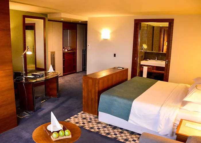 شيراتون أتاكوي