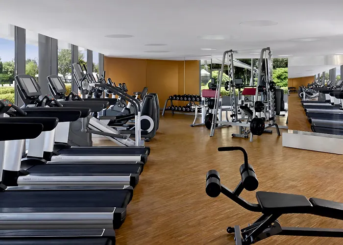 فندق شيراتون أتاكوي 5*